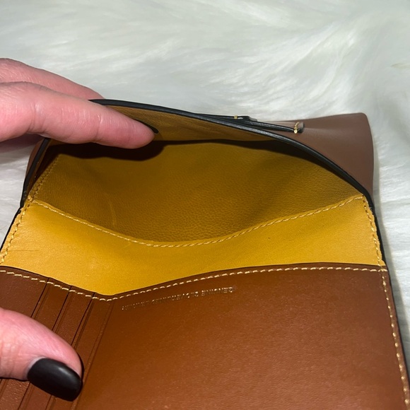 Disney Coach Mickey Phone Wallet Lmtd Edition - Picture 7 of 9